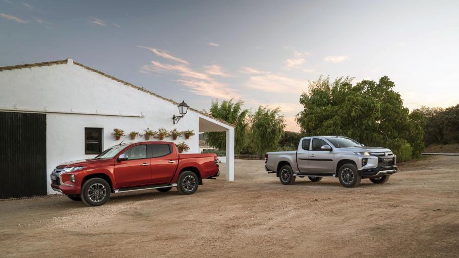 Mitsubishi L200 Club Cab 2019 года  (WW) (фото 6 из 9)